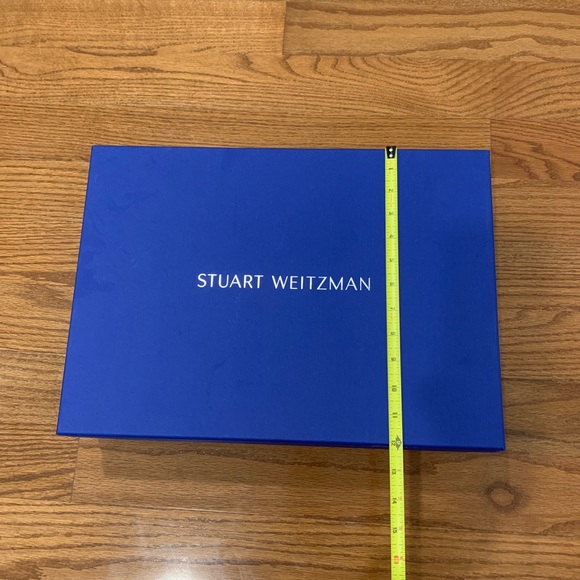 ❌SOLD❌Stuart weitzman over the knee boots box - Picture 2 of 5